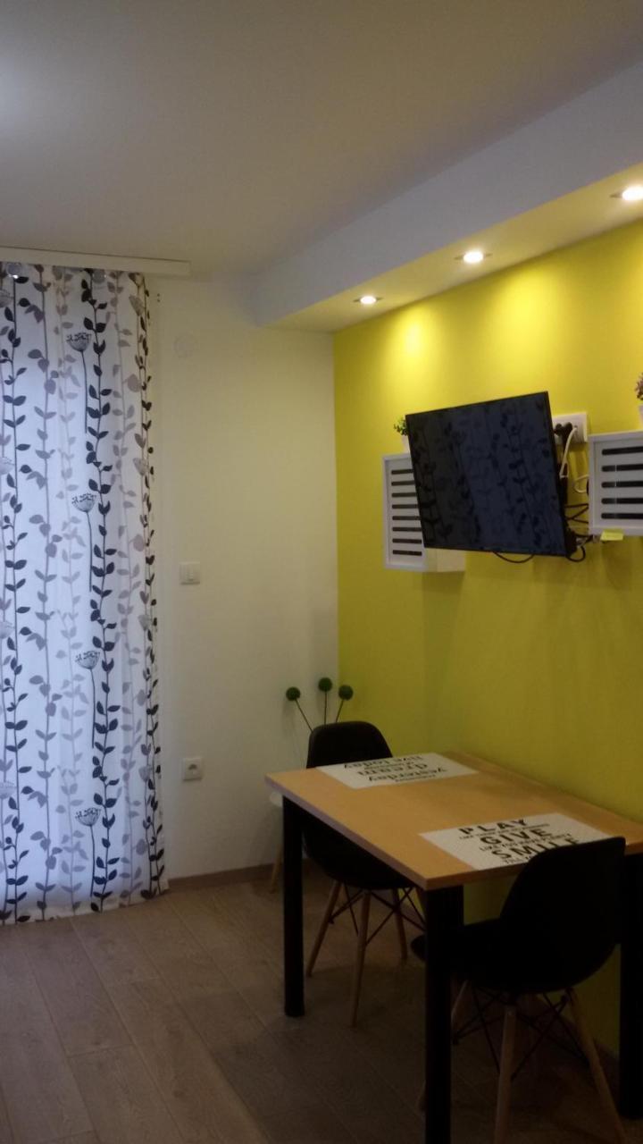 Appartement Dandelo à Novi Sad Extérieur photo
